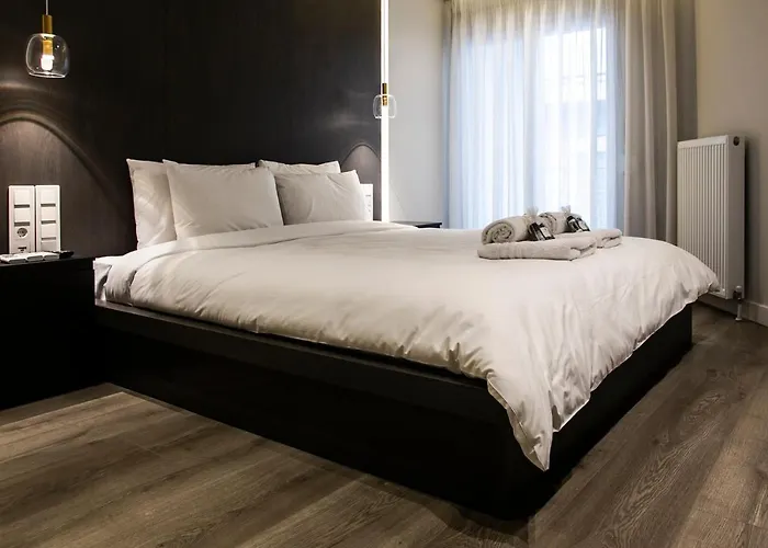 The Lux2 A Gorgeous *