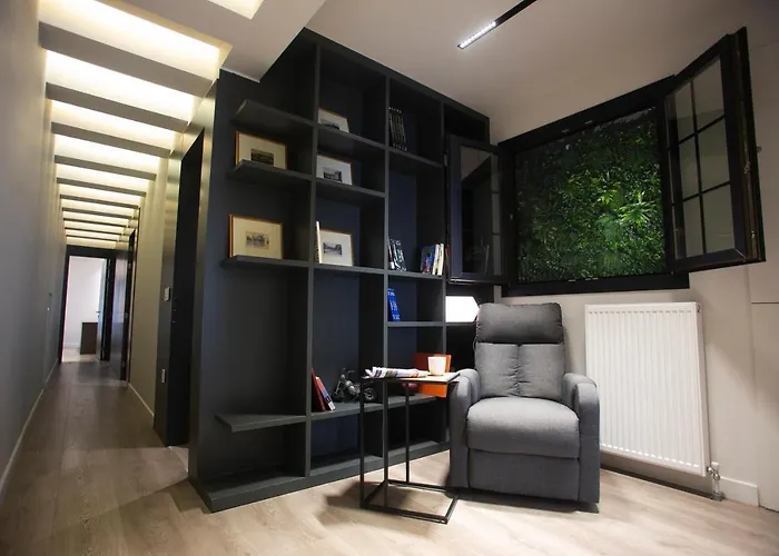 The Lux2 A Gorgeous Apartman *