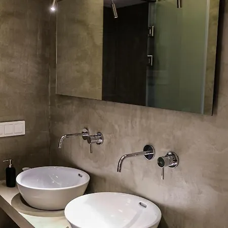 The Lux2 A Gorgeous Apartament